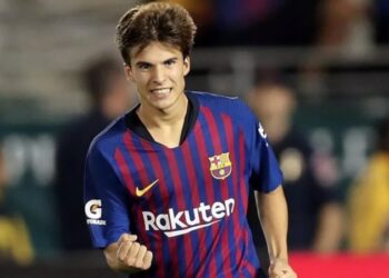 La Masia watch best midfielder 2019