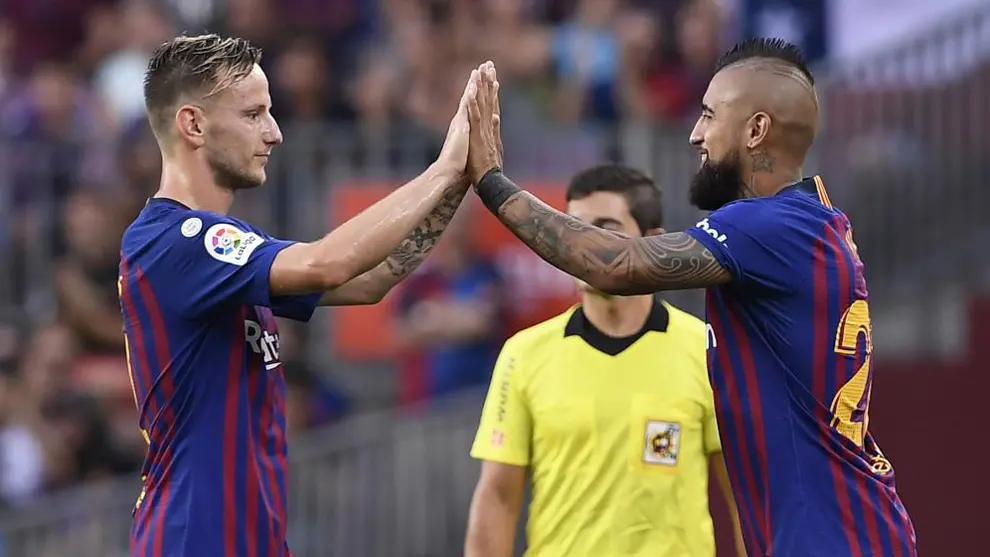 barca midield vidal rakitic