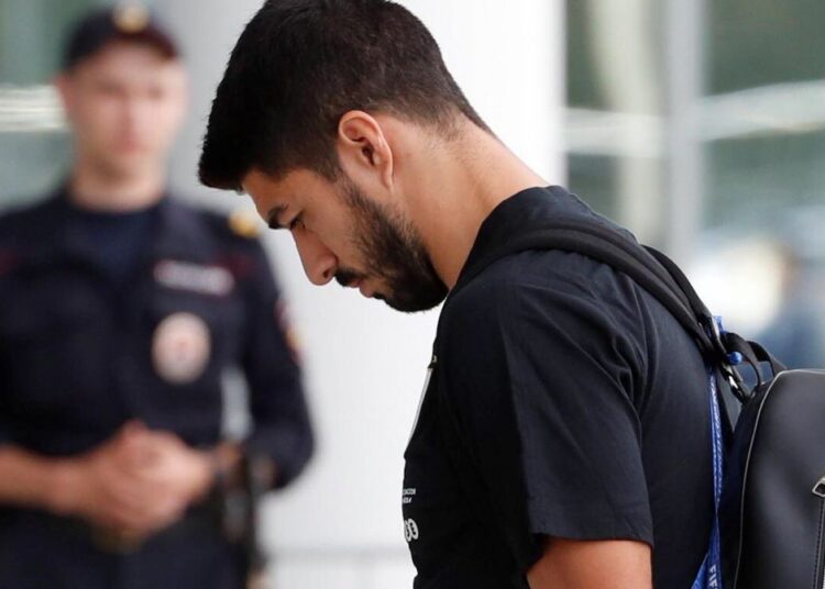 Luis Suarez OUT for 4 months