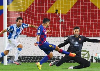 luis-suarez-scored for the catalans