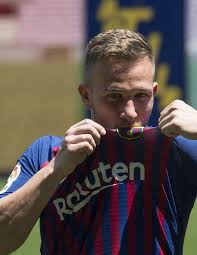 Presentación de Arthur Melo, en imágenes, el 12 de julio de 2018