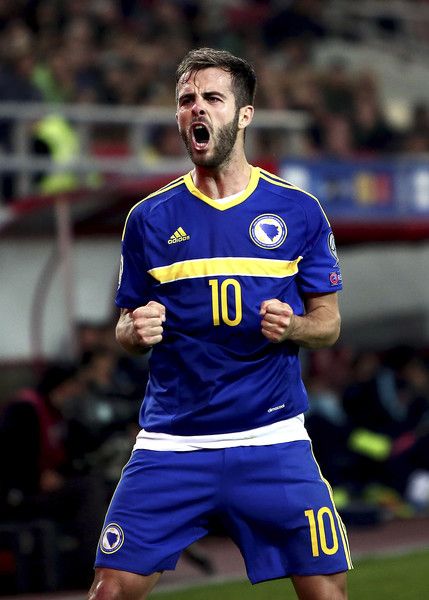 Miralem Pjanic in the Bosnian national team 