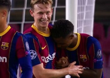 Focus Time : Frenkie De Jong vs Ferencváros