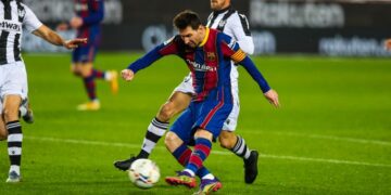 Reactions : Barcelona struggles but finally wins the match vs Levante