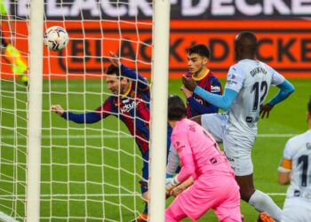 fc barcelona players vs valencia