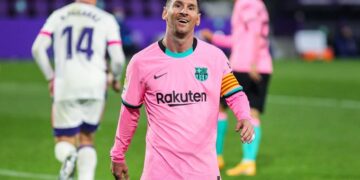 messi leading Barcelona for the win in Valladolid