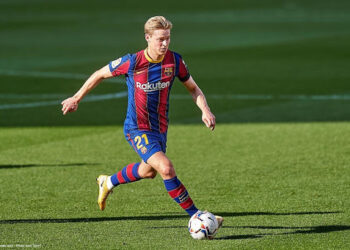 Focus Time : Frenkie De Jong vs Levante (1-0)