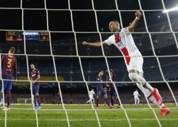 barcelona gets trashed by psg