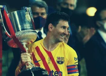 Reactions : Barcelona wins the Copa del Rey trophy after a 4-0 win!