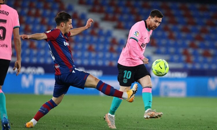 Match Report : Barcelona and Levante finish in a 3-3 draw