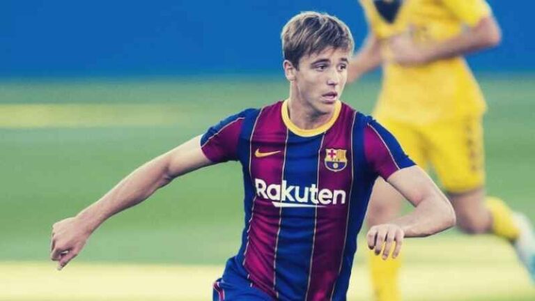 One for the Future : Nico González - The 'New Busquets'? - La Masia