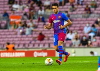 Eric Garcia’s Debut : When things just ‘Click’