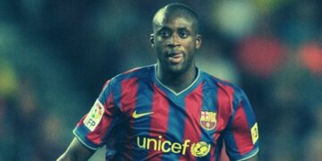 Why FC Barcelona Must Look For a Strong Defensive Midfielder?