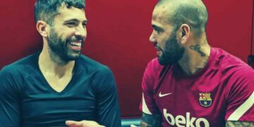 Will Dani Alves be a good addition to Barcelona’s squad?