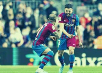Alves and Alba remind all of us that class is permanent