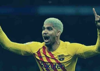 Araujo finally signs the contract extention