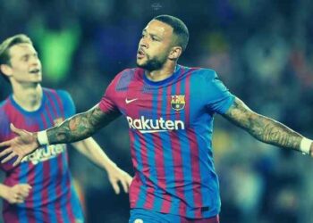 Opinion : Memphis Depay could be pivotal for Barça next season