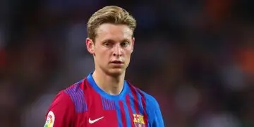 Frenkie de Jong : 20m Seperate Barcelona and Man Utd – report