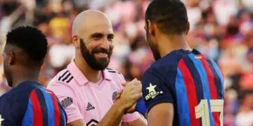 Pierre-Emerick Aubameyang still here to score the goals