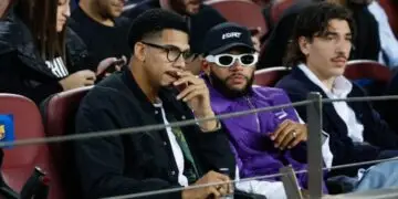 Injury Status: Bellerin, Christensen, Araujo and Memphis