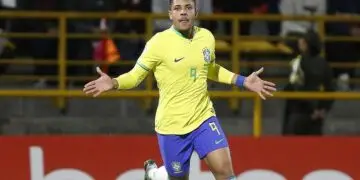 Vitor Roque confirms his desire to join Barca