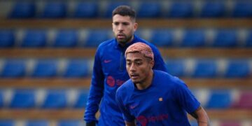 Julián Araujo: “I try to learn from Jordi Alba”