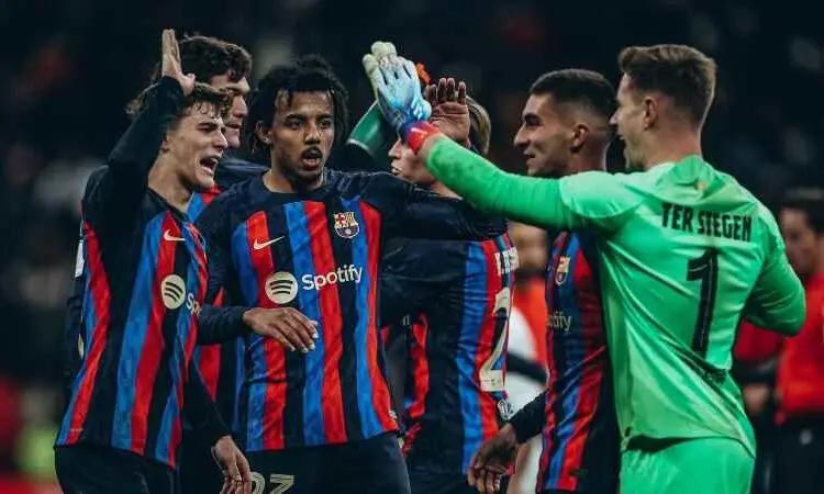 Match Review : Barcelona with heroic win at the Bernabeu