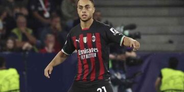 The future of Sergiño Dest is in the air