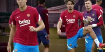 Barca to say goodbye to two La Masia jewels Nico and Collado