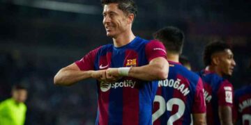 Match Review : FC Barcelona vs Alaves (2-1)