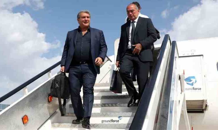 Laporta in Dubai: Exploring Alternatives as Libero’s Deadline Nears