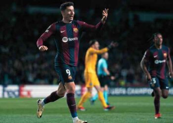 Match Review : FC Barcelona vs Napoli (3-1)