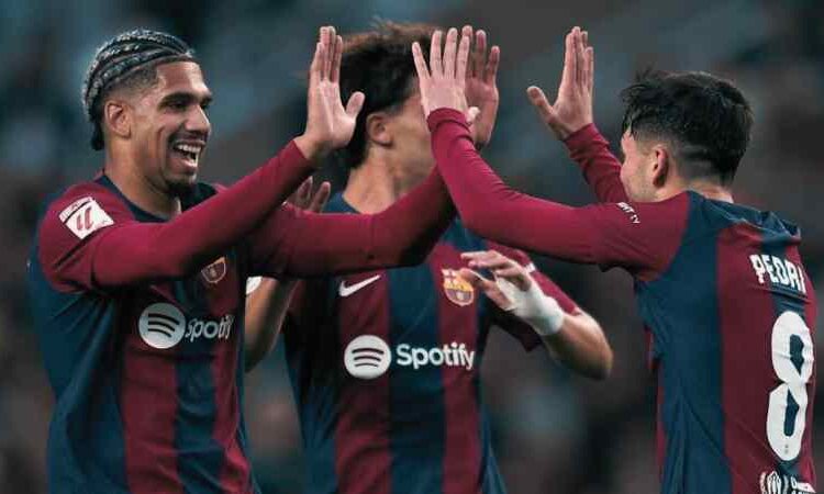 Match Review : Barcelona vs Rayo (3-0)