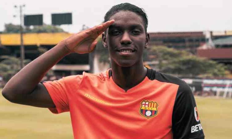Barcelona Eyes Ecuadorian Talent Allen Obando – Rumor
