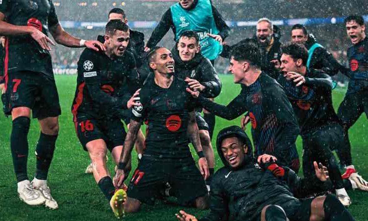 Match Review : Benfica vs Barcelona (4-5)