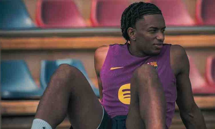 Alejandro Balde Injury During Practice Session