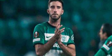 Barcelona’s Bold Plans: The Powerful Center-Back Targets Deco and Flick Are Watching