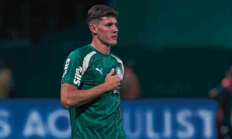 Barcelona Follows Brazil’s Young Center-back Luiz Gustavo Benedetti