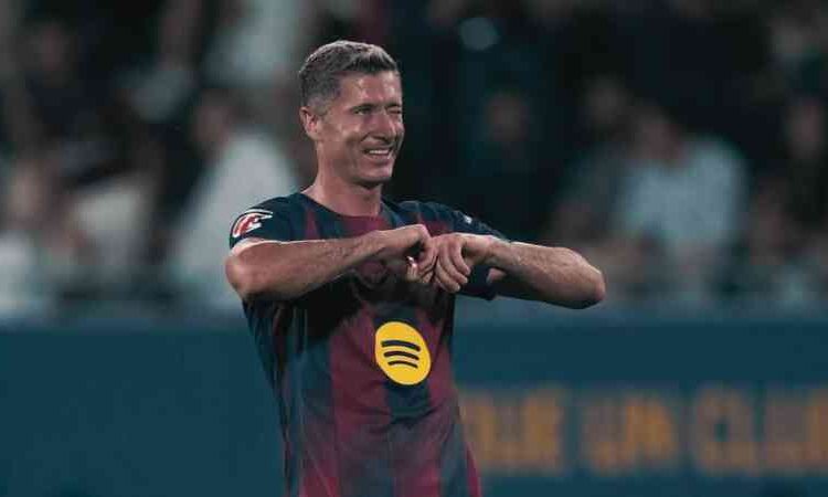 Lewandowski Scores a Brace in His 150th Game and Demands Starting XI Spot