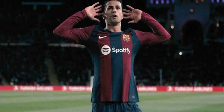 Joao Cancelo Set to Return to Barcelona : Flick Finds His Defensive Solution?