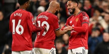 Manchester United go all in and Barça already have a hot sale