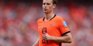 Major concern over Frenkie de Jong as Barça fear the worst
