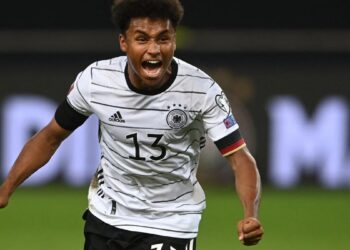 Barça push for Adeyemi: Flick applies pressure as Deco submits an offer