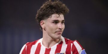 Flick puts pressure on Barça over Julián Álvarez: he has already set a deadline