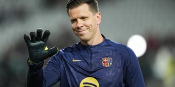 Barça draw the line in goal as Deco makes his move: Szczęsny under the spotlight