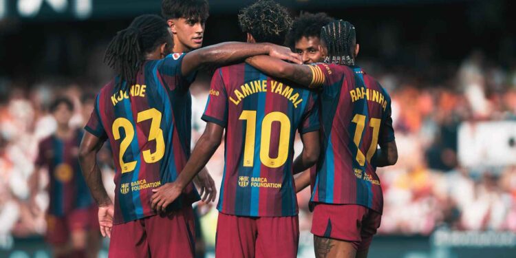 Lamine Yamal of FC Barcelona celebrates after scoring his team s fifth goal in the 0-5 win vs valencia